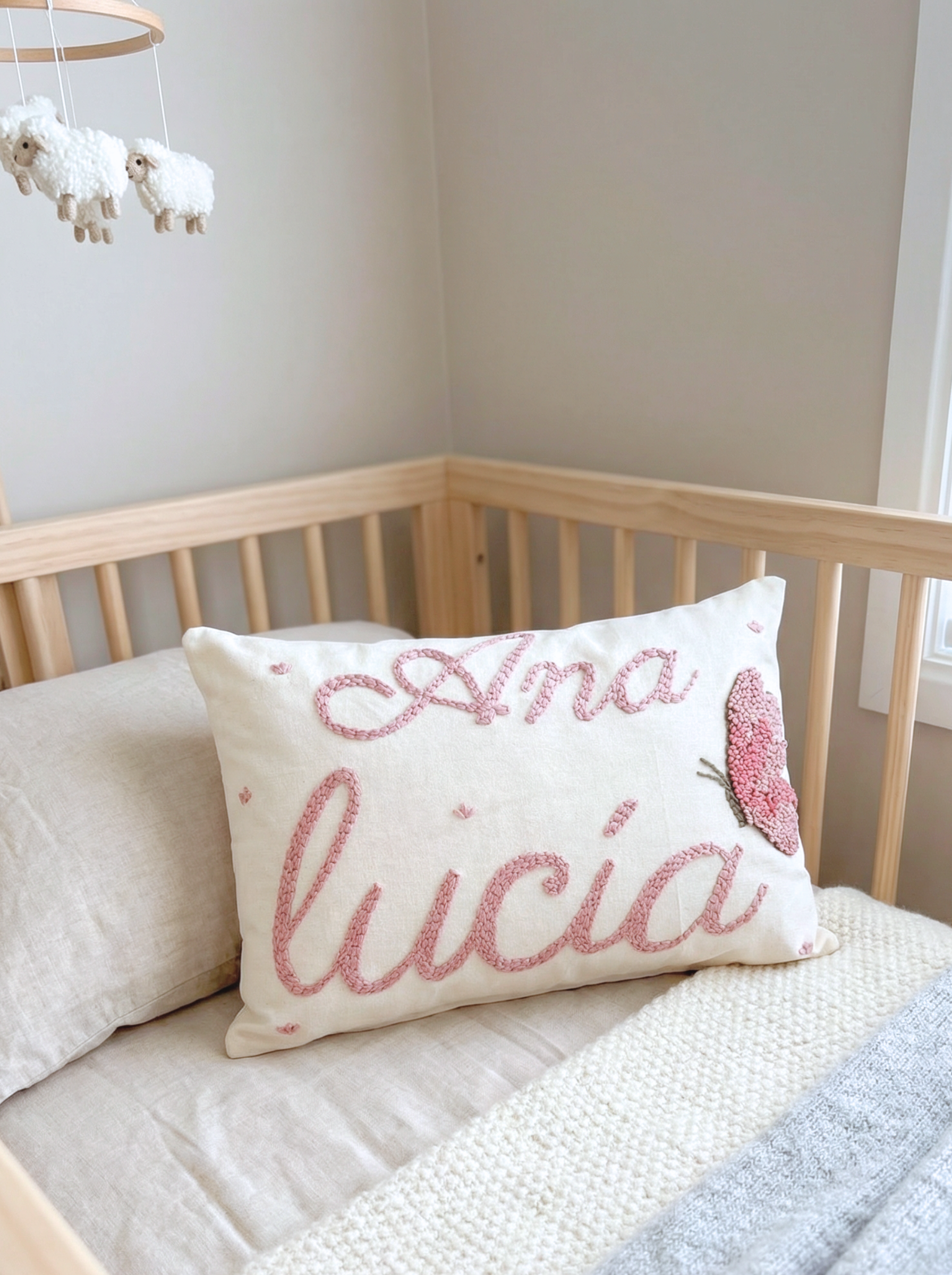 Cojín Jardín de lucía- Edición mariposa